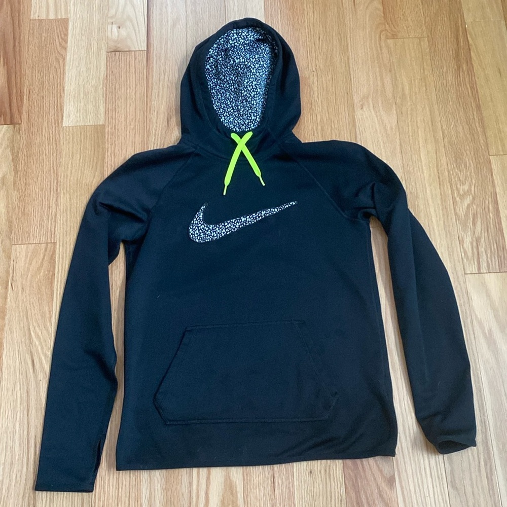 Nike sweatshirt
